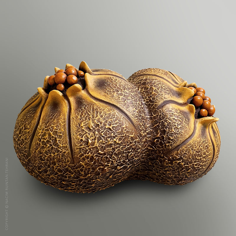 Chloé, ceramic sculpture for sale by artist Nacim Ruintan-Tehrani.